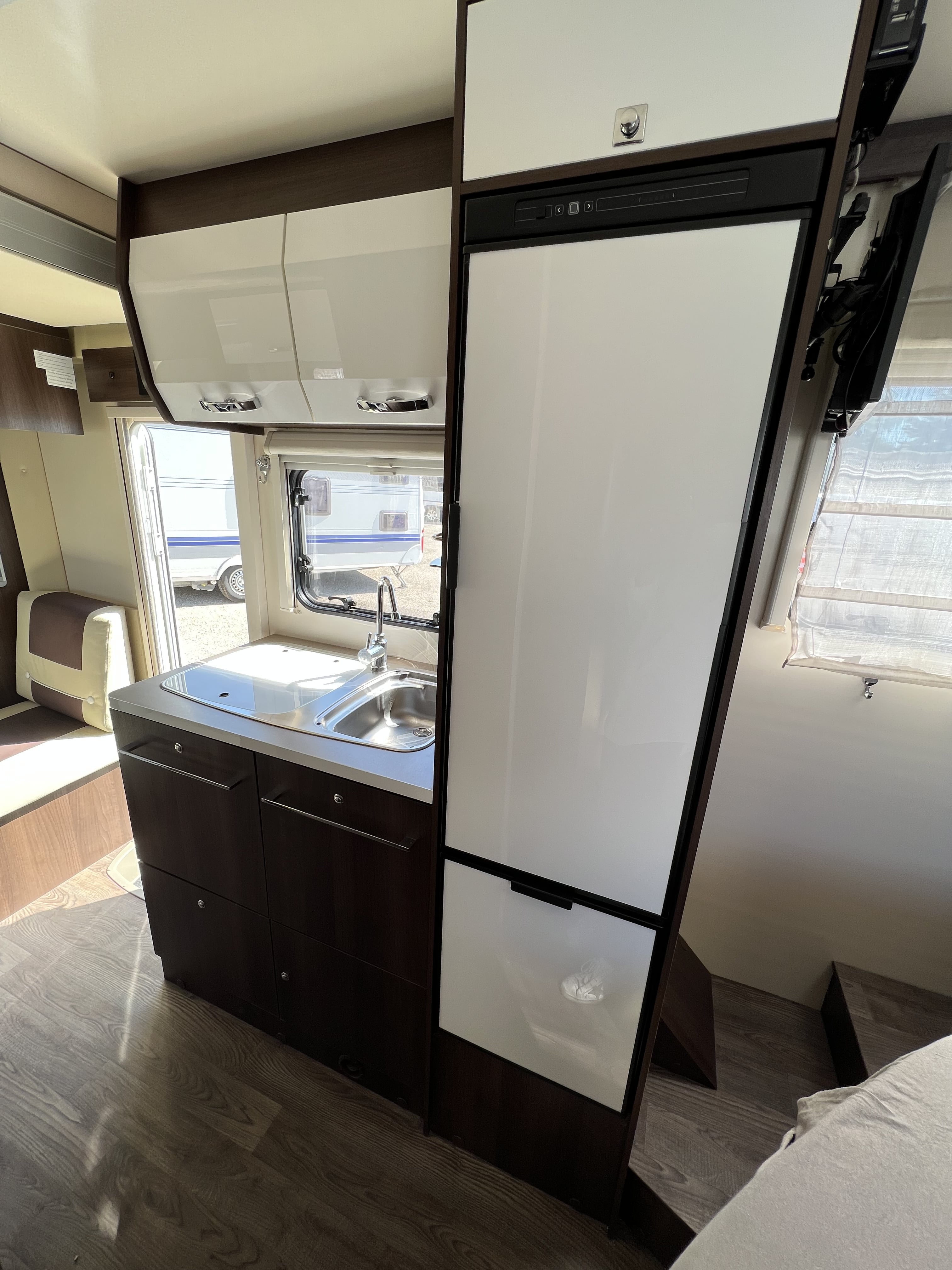 C.I nacre 64 XT – Camping car ideal